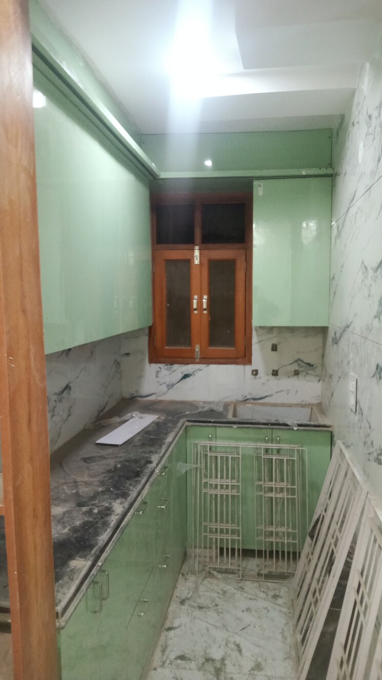 Bedroom, mukherjee nagar 2.5 Bedroom 85 Sq.Yd. Independent House In Mukherjee Nagar Delhi 8191041