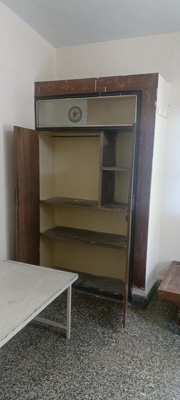 Furnished Amenities in 1 BHK Apartment at Shivalaya Apartment Shivaji Nagar, Shivajinagar – for Rent