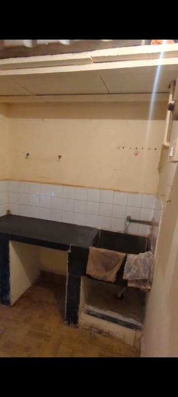 Bathroom in 1 RK Apartment at Andheri West – for Rent