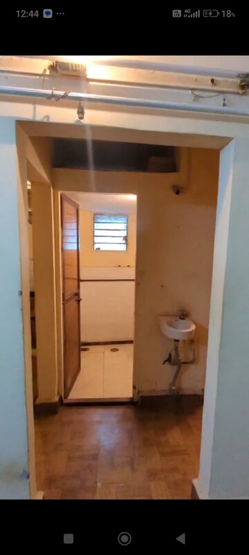 Bathroom in 1 RK Apartment at Andheri West – for Rent