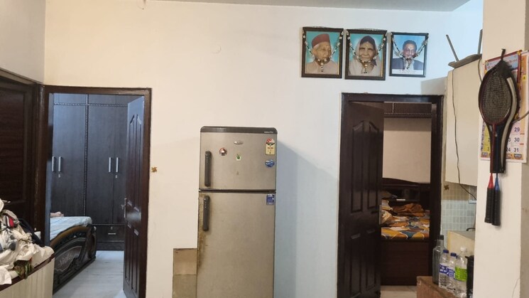 undefined, rohini sector 24 3 Bedroom 64 Sq.Mt. Builder Floor In Rohini Sector 24 Delhi 8191106