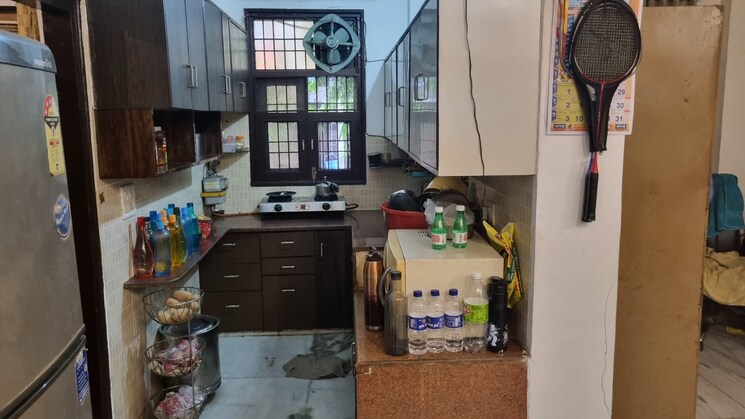 Kitchen, rohini sector 24 3 Bedroom 64 Sq.Mt. Builder Floor In Rohini Sector 24 Delhi 8191106