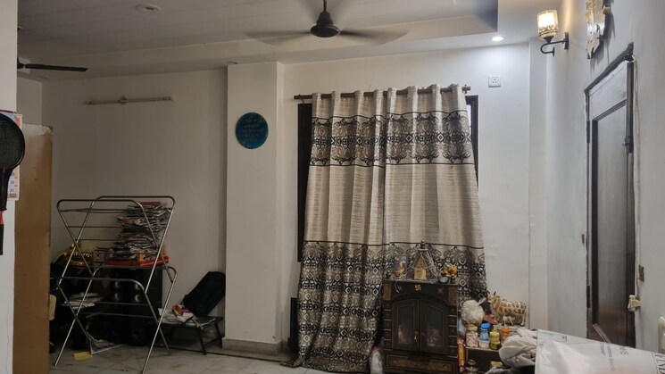 Living Room, rohini sector 24 3 Bedroom 64 Sq.Mt. Builder Floor In Rohini Sector 24 Delhi 8191106