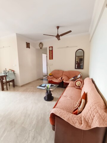 Bedroom in 2 BHK Apartment at Hiranandani Meadows, Manpada – for Rent