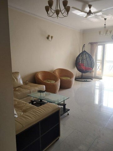 Furnished Amenities in 3.5 BHK Apartment at Mantri Elite, Jp Nagar – for Rent