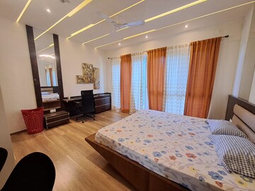Bedroom in 3 BHK Apartment at SNN Clermont, Hebbal – for Rent