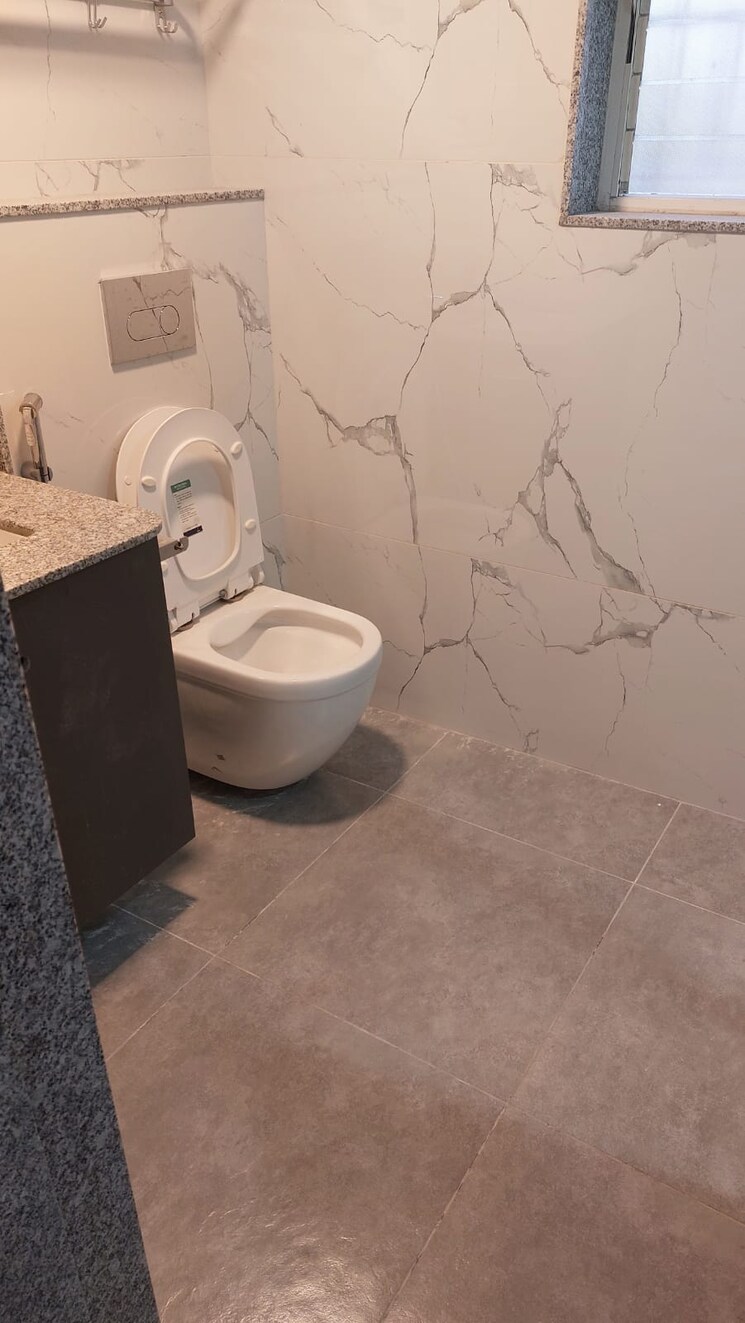 Bathroom, triveni-apartments-model-colony 2 Bedroom 1034 Sq.Ft. Apartment In Model Colony Pune 8191229