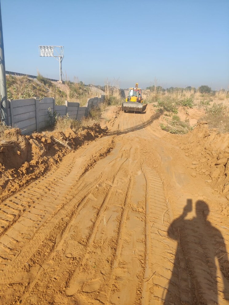 undefined, agra road  200 Sq.Yd. Plot In Agra Road Dausa 8191305