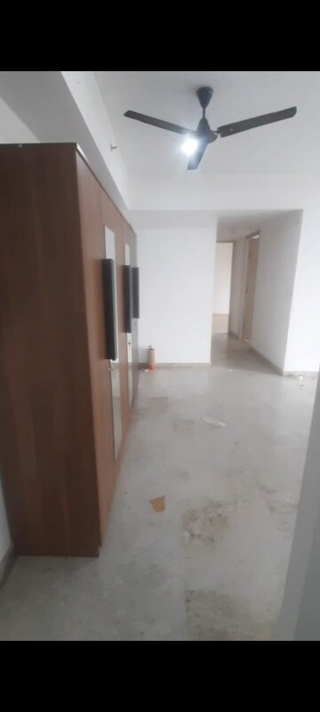 Room in 2 BHK Apartment at Lodha New Cuffe Parade, Wadala – for Rent