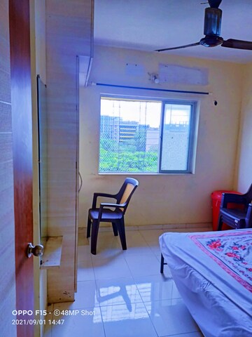 Team Area in 1 BHK Apartment at Swaroop Centre, Andheri East – for Rent