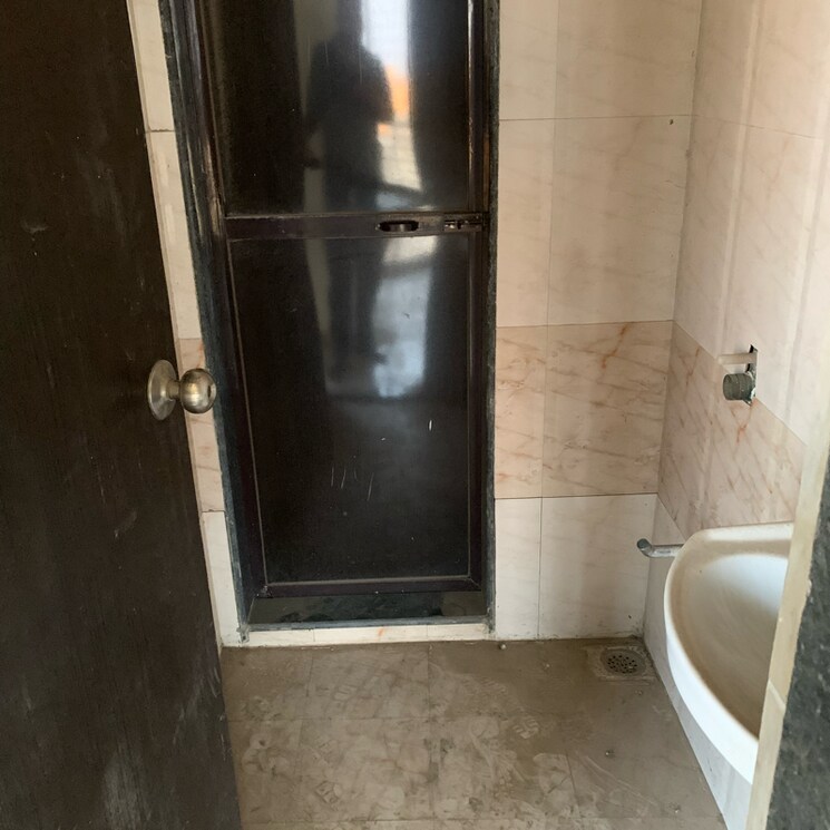 Bathroom, shining-marble-arch 1 Bedroom 625 Sq.Ft. Apartment In Taloja Sector 11 Navi Mumbai 8191367