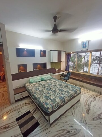 Bedroom in 2 BHK Apartment at Runwal Forests, Kanjurmarg West – for Rent