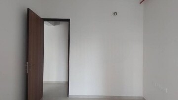 Bedroom in 2 BHK Apartment at Piramal Vaikunth, Balkum Pada – for Rent
