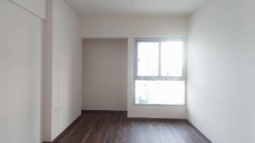 Master Bedroom in 2 BHK Apartment at Piramal Vaikunth, Balkum Pada – for Rent