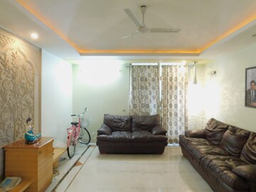 Living Room in 4 BHK Apartment at Banjara Hills – for Sale