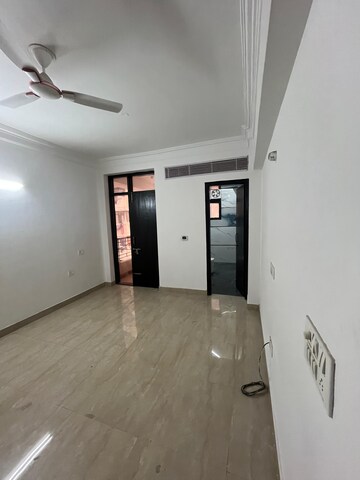 Room in 3 BHK Apartment at Sector 19, Dwarka – for Rent