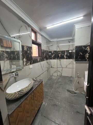 Bathroom in 3 BHK Apartment at Sector 19, Dwarka – for Rent
