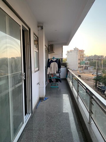 Balcony in 2 BHK Builder Floor at Ardee City, Sector 52 – for Rent