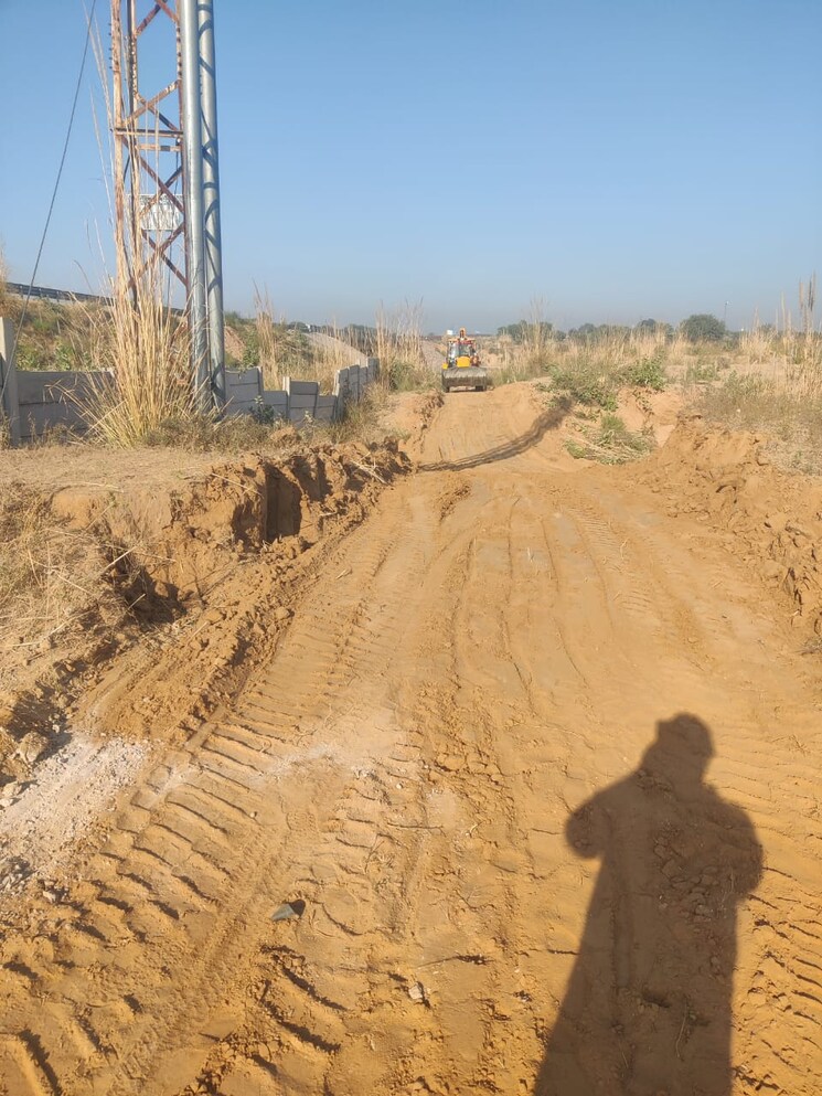 undefined, agra road  200 Sq.Yd. Plot In Agra Road Dausa 8191455