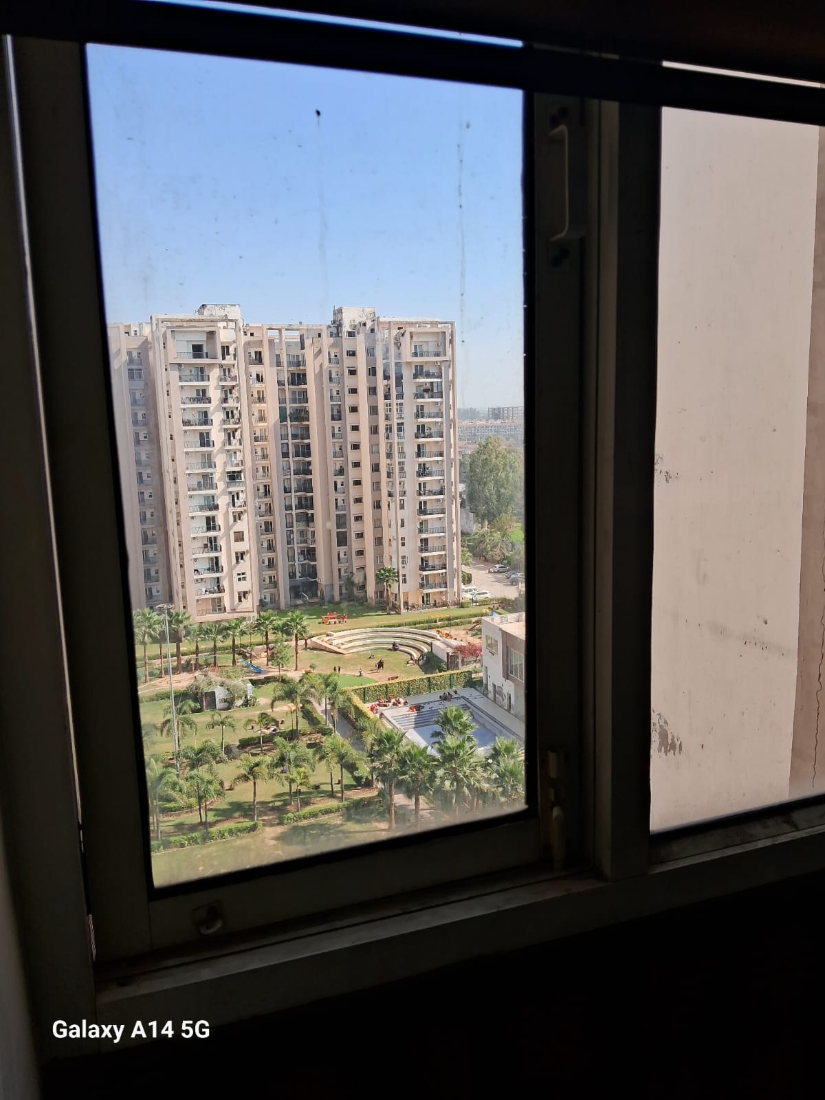3 BHK + Pooja Room Apartment For Sale in Motiaz Royal Citi