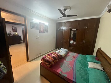 Bedroom in 3 BHK Apartment at Sector 4, Dwarka – for Rent