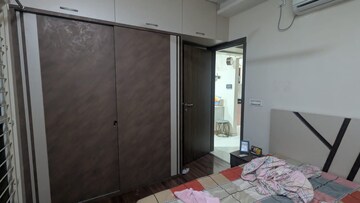 Room in 2 BHK Apartment at Karan Goldcoast, Bavdhan – for Rent
