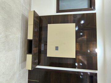 Furnished Amenities in 4 BHK Builder Floor at Mianwali Nagar – for Sale
