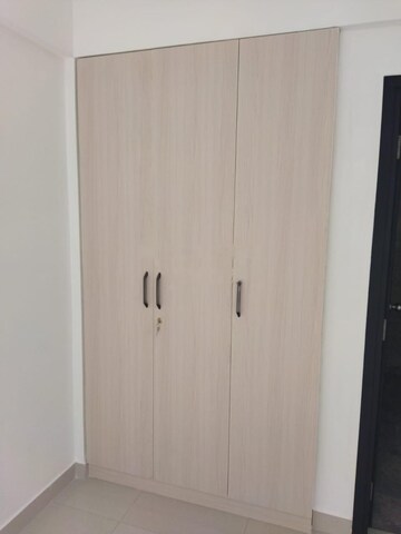 Bathroom in 2.5 BHK Apartment at Shriram Liberty Square, Electronic City Phase ii – for Rent