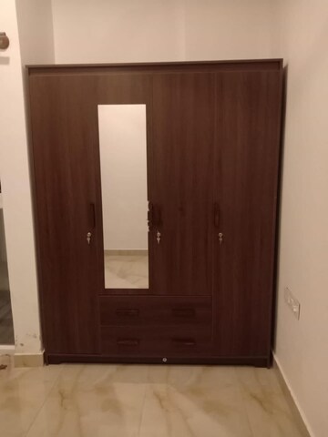Room in 3 BHK Apartment at Om Nivas Apartment, Halasuru – for Rent