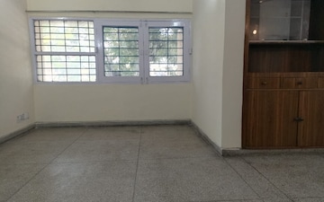 1 BHK Apartment For Rent in Sector 28