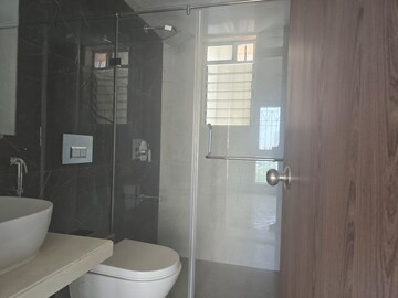 Bathroom in 2.5 BHK Apartment at Sheth Avalon, Laxmi Nagar – for Rent