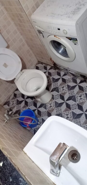 Bathroom in 2 BHK Apartment at Regency park CHS, Kharghar – for Rent
