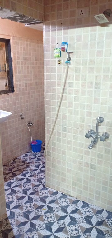 Bathroom in 2 BHK Apartment at Regency park CHS, Kharghar – for Rent