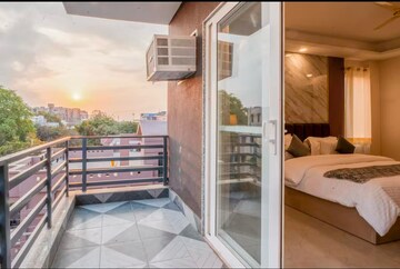 Balcony in 4 BHK Apartment at Panchsheel Park – for Rent