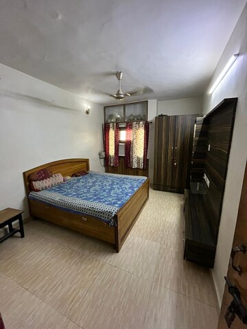 2.5 BHK Builder Floor For Rent in Rohini Sector 8