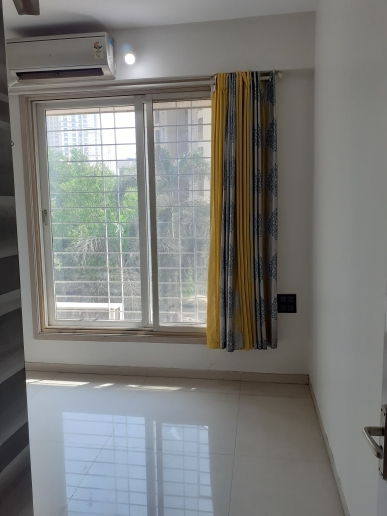 2 BHK Apartment For Sale in Haware Estate