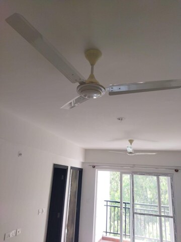 Furnished Amenities in 1 BHK Apartment at Shriram Liberty Square, Electronic City Phase ii – for Rent