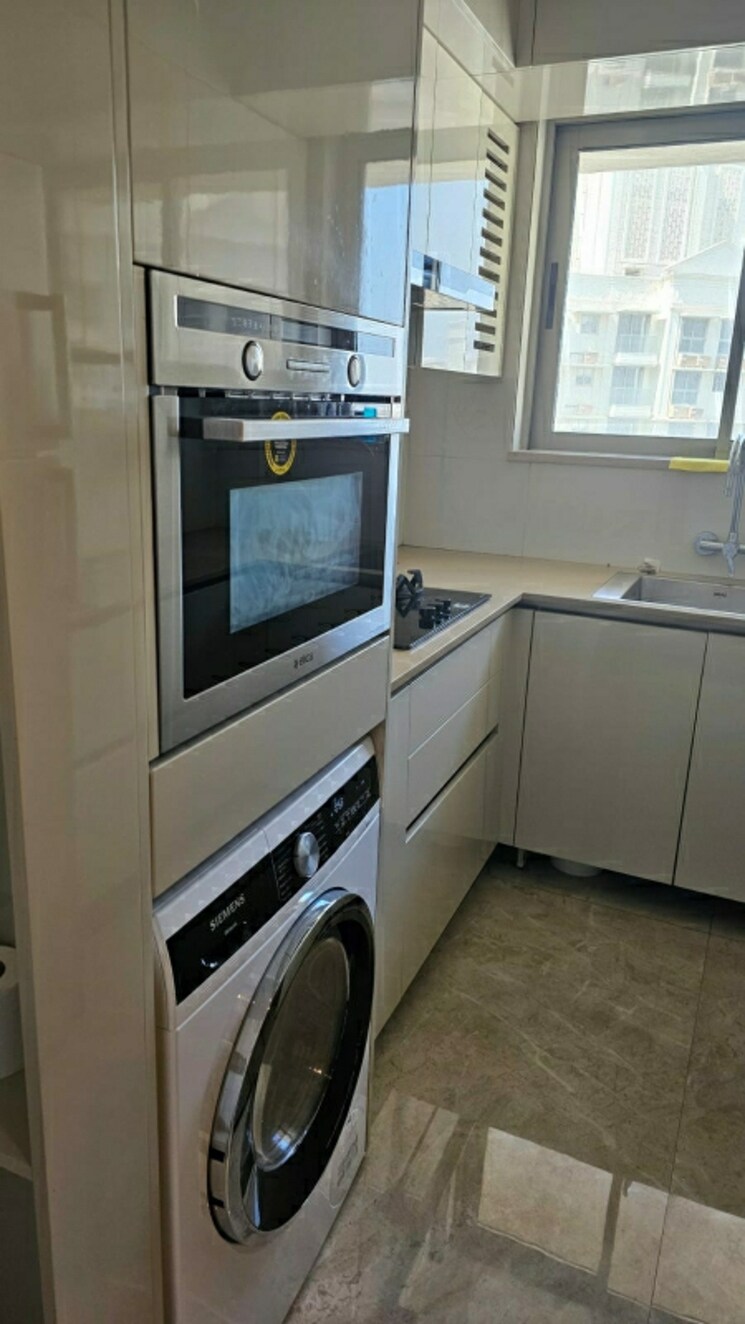 Kitchen, hiranandani-regent-hill 1 Bedroom 625 Sq.Ft. Apartment In Powai Mumbai 8191625