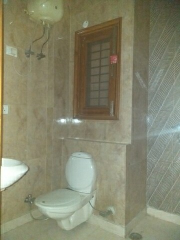 Bathroom in 2 BHK Builder Floor at New Rajinder Nagar – for Rent