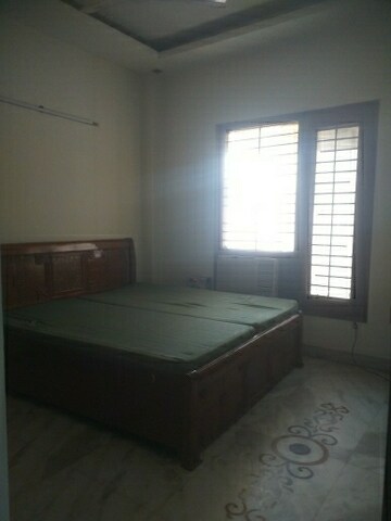 Bedroom in 2 BHK Builder Floor at New Rajinder Nagar – for Rent