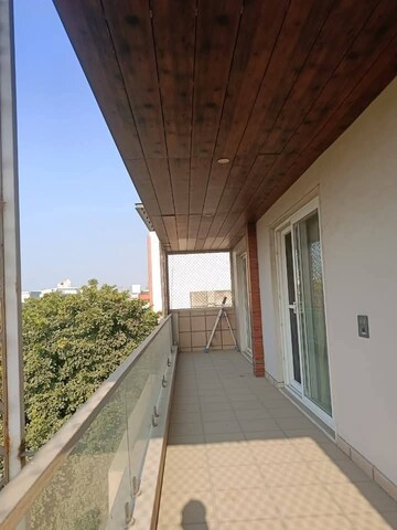 Building Lobby in Studio Builder Floor at ASF Towers, Udyog Vihar Phase 4 – for Rent