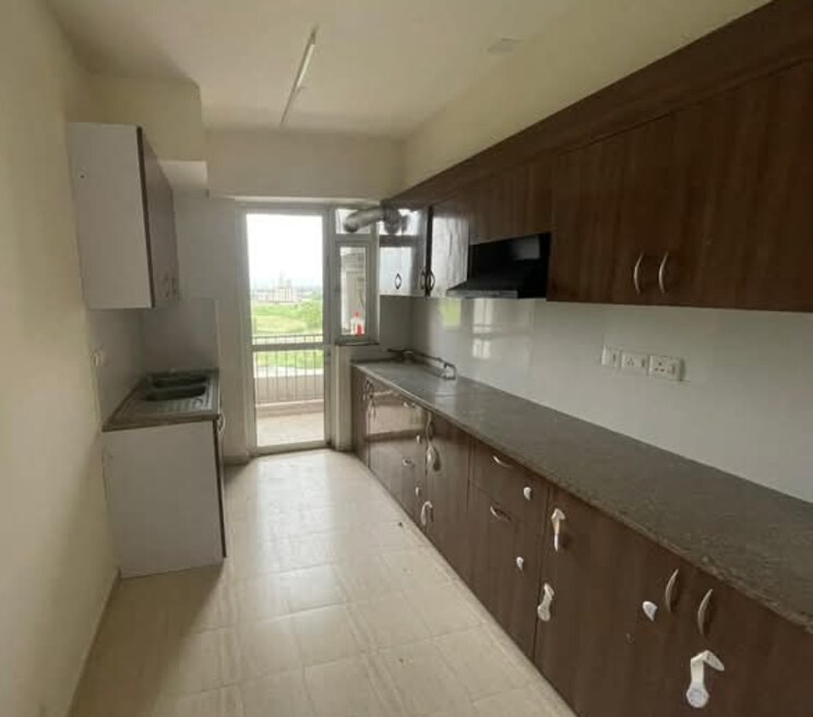 Kitchen, dlf-regal-gardens 3 Bedroom 1744 Sq.Ft. Apartment In Sector 90 Gurgaon 8191706