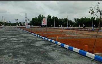 Plot For Sale in Iggalur