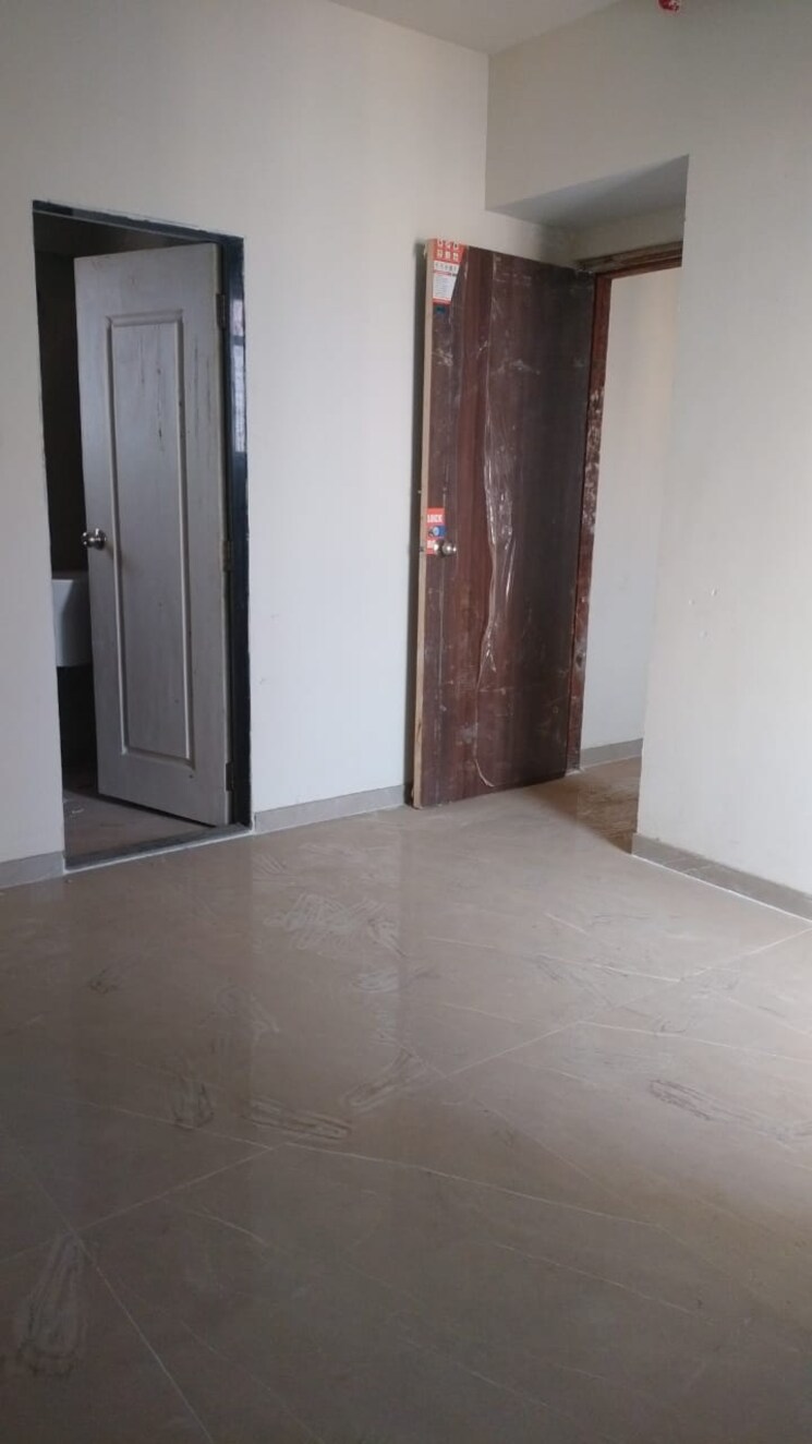 Room, cosmos-classique 1 Bedroom 575 Sq.Ft. Apartment In Ghodbunder Road Thane 8191764