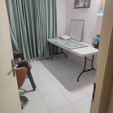 Study Room in 3 BHK Apartment at Bicholi Mardana – for Rent