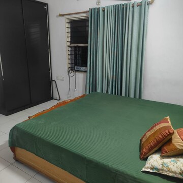 Bedroom in 3 BHK Apartment at Bicholi Mardana – for Rent