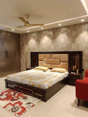 Bedroom in 2 BHK Builder Floor at ASF Towers, Udyog Vihar Phase 4 – for Rent