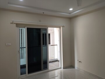 Room in 3 BHK Apartment at Vasavi GP Trends, Nanakramguda – for Rent