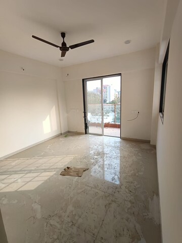 Room in 2.5 BHK Apartment at Nirwana Arihant Residency, Baner – for Rent