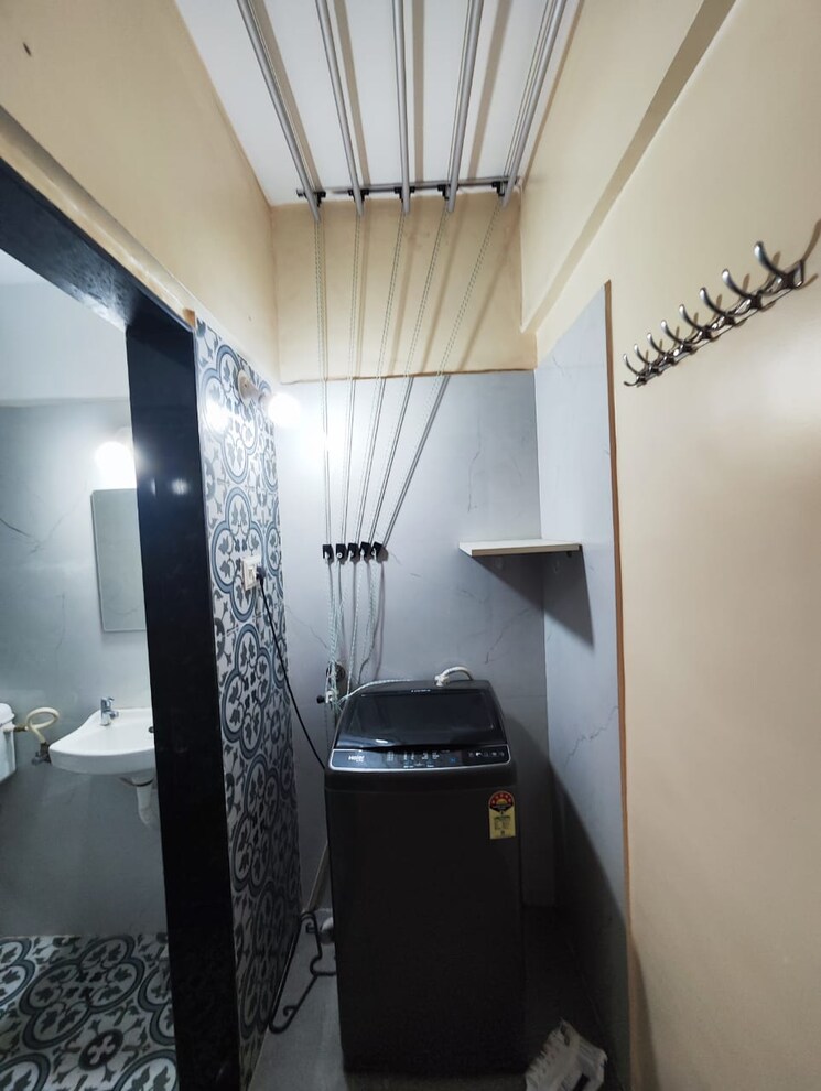 Bathroom, godrej-skyline 4 Bedroom 2397 Sq.Ft. Apartment In Koregaon Park Pune 8191934